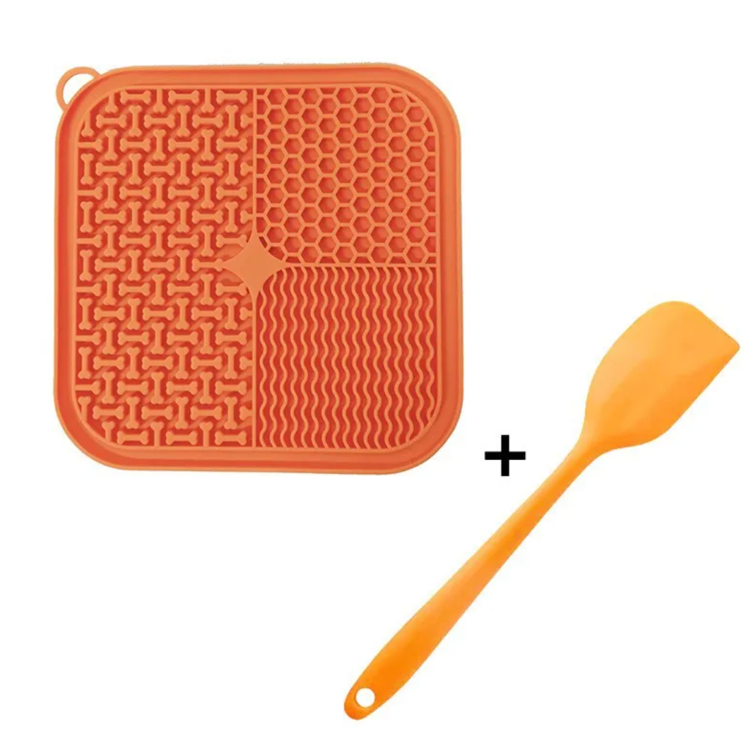 Zenpelo Calming Lick Mat for Dogs — Free Spatula Included