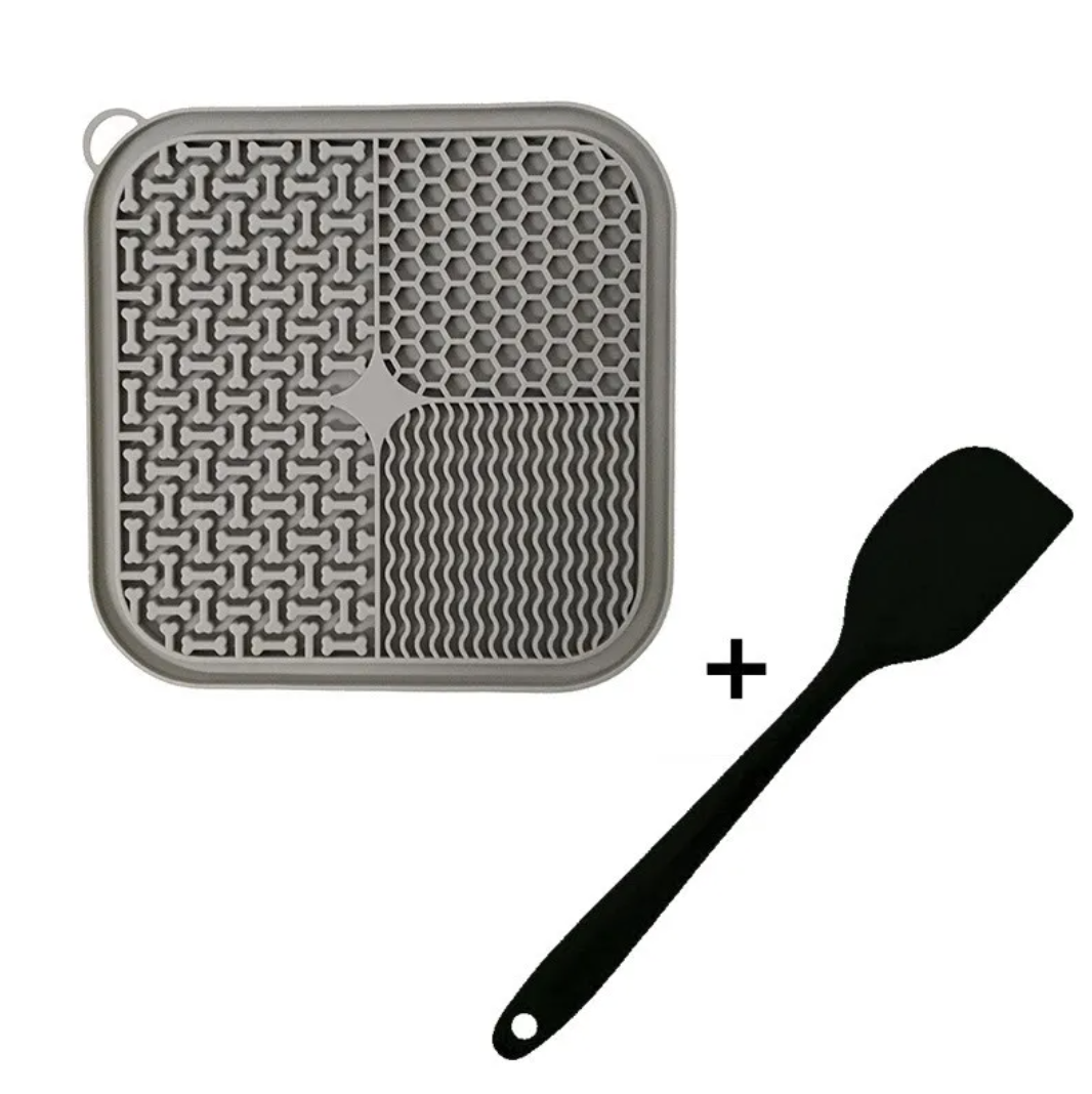 Zenpelo Calming Lick Mat for Dogs — Free Spatula Included